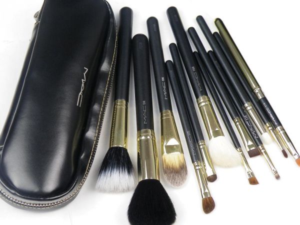 Kit com 12 Pincéis Réplicas MAC